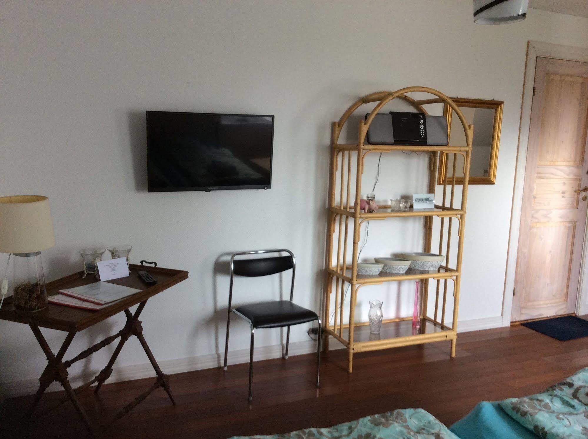 Holmegaarden B & B-K Bro  Εξωτερικό φωτογραφία